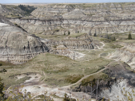 Horseshoe Canyon / Antony Stanley. Creative Commons ShareAlike 2.0 Generic (CC BY-SA 2.0)