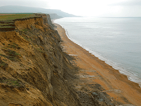 Westküste der Isle of Wight bei Atherfield Point / Nicholas Turland. Creative Commons NonCommercial-NoDerivs 2.0 Generic (CC BY-NC-ND 2.0) Westküste der Isle of Wight bei Atherfield Point / Nicholas Turland. Creative Commons NonCommercial-NoDerivs 2.0 Generic (CC BY-NC-ND 2.0)